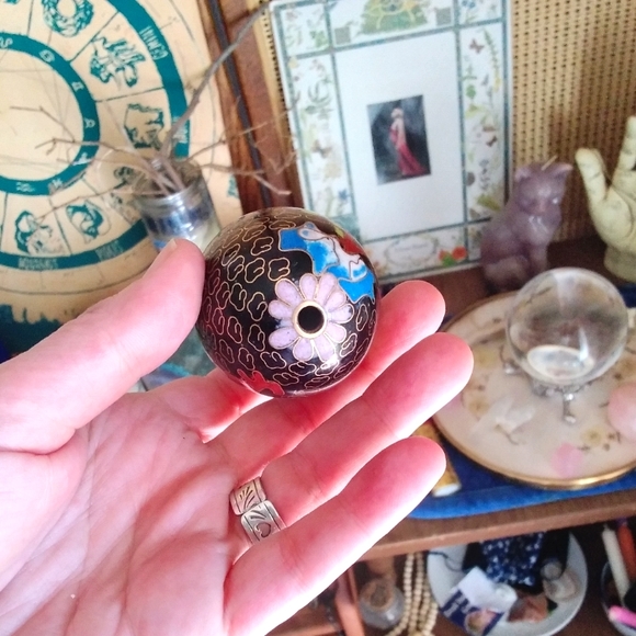 Vintage Cloisonne Chinese Enamel Egg - Picture 6 of 8